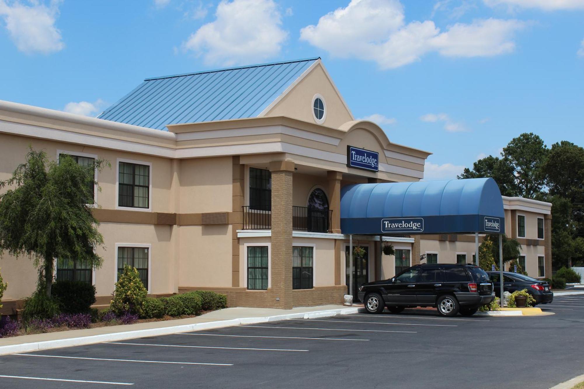 Travelodge By Wyndham Perry National Fairgrounds Area I-75 Екстериор снимка
