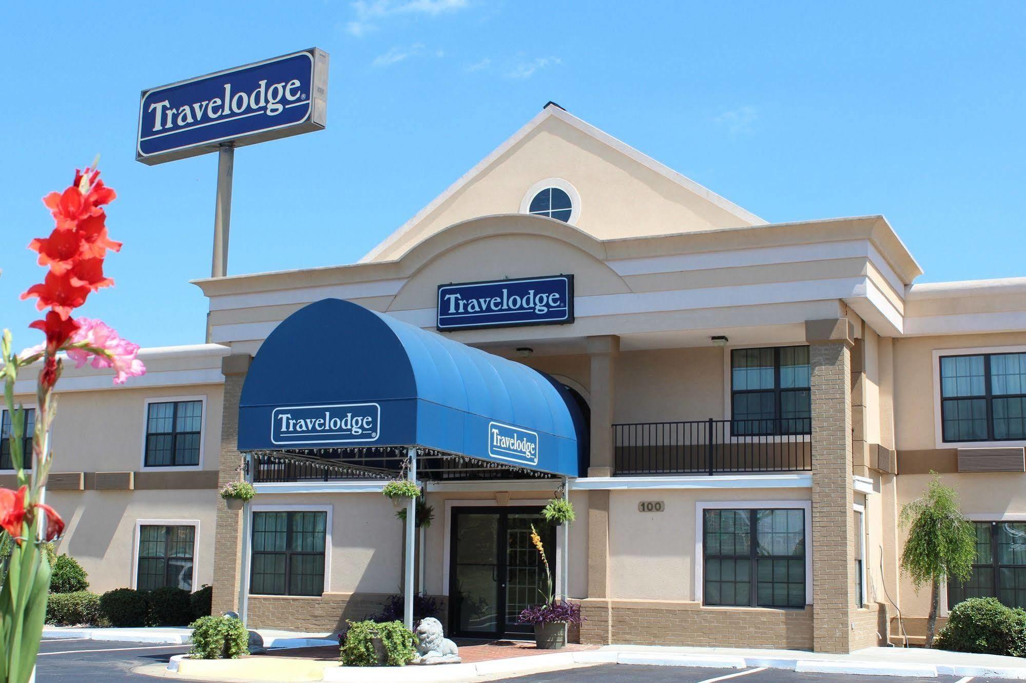 Travelodge By Wyndham Perry National Fairgrounds Area I-75 Екстериор снимка